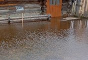 Поплыли. За сутки 23 участка затопило в Афанасьевском районе. В Кирове началось подтопление Вересников